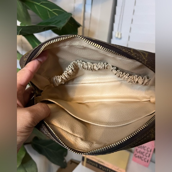 ✨Vintage Louis Vuitton Monogram Trousse Toilette 23 - Picture 9 of 14